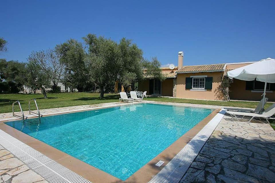 V&V Villas Almiros strand Buitenkant foto