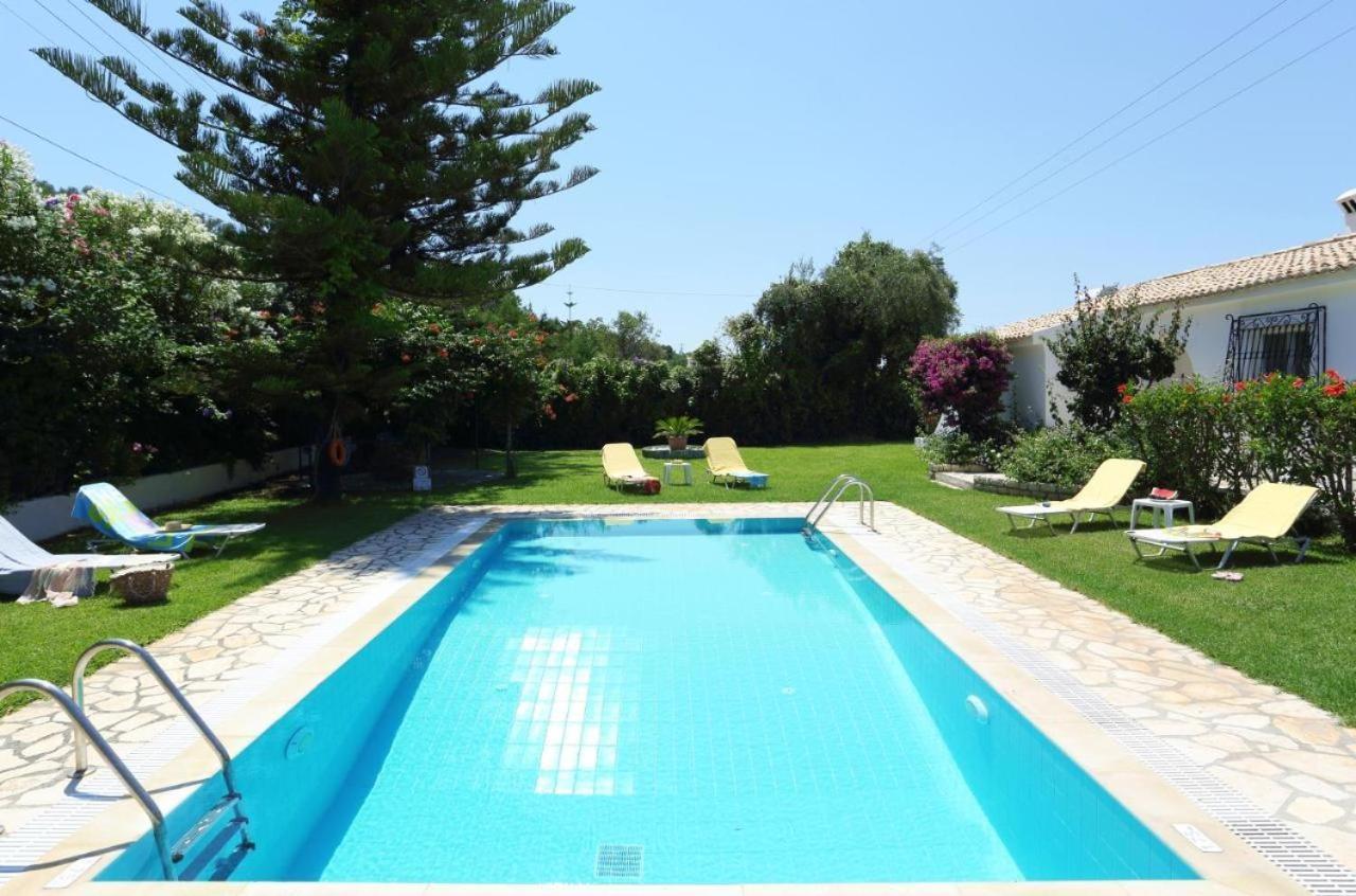 V&V Villas Almiros strand Buitenkant foto